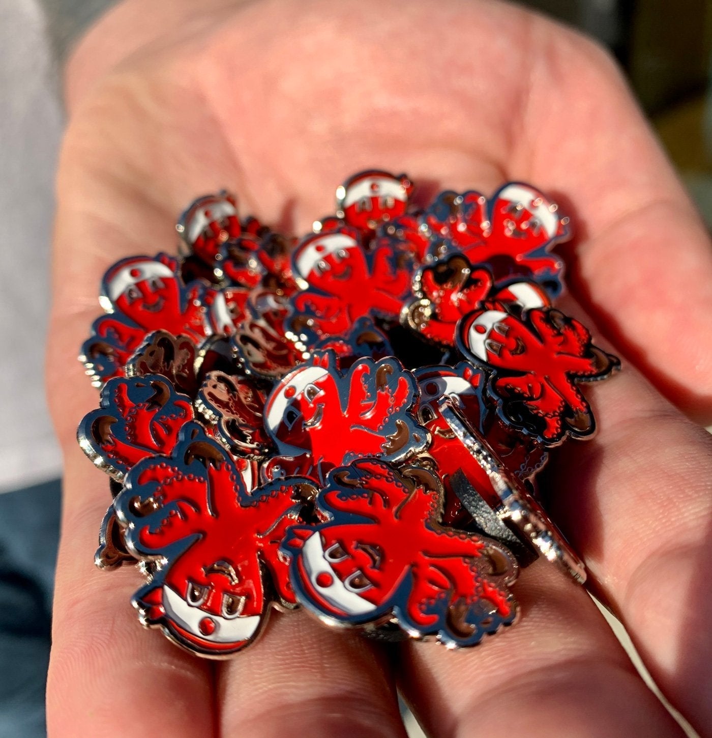 Red Octo Pin T7